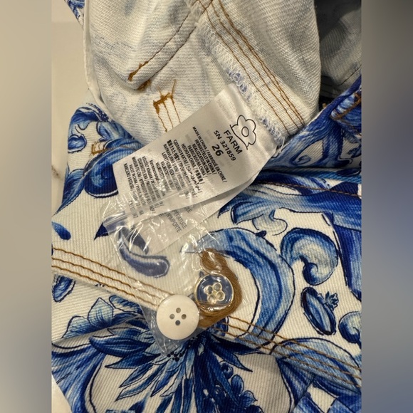 FARM Rio “Garden Tiles” Shorts size 26 - Picture 6 of 12